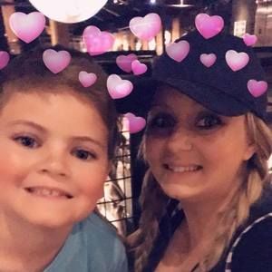 Meet your Posher, Kristin